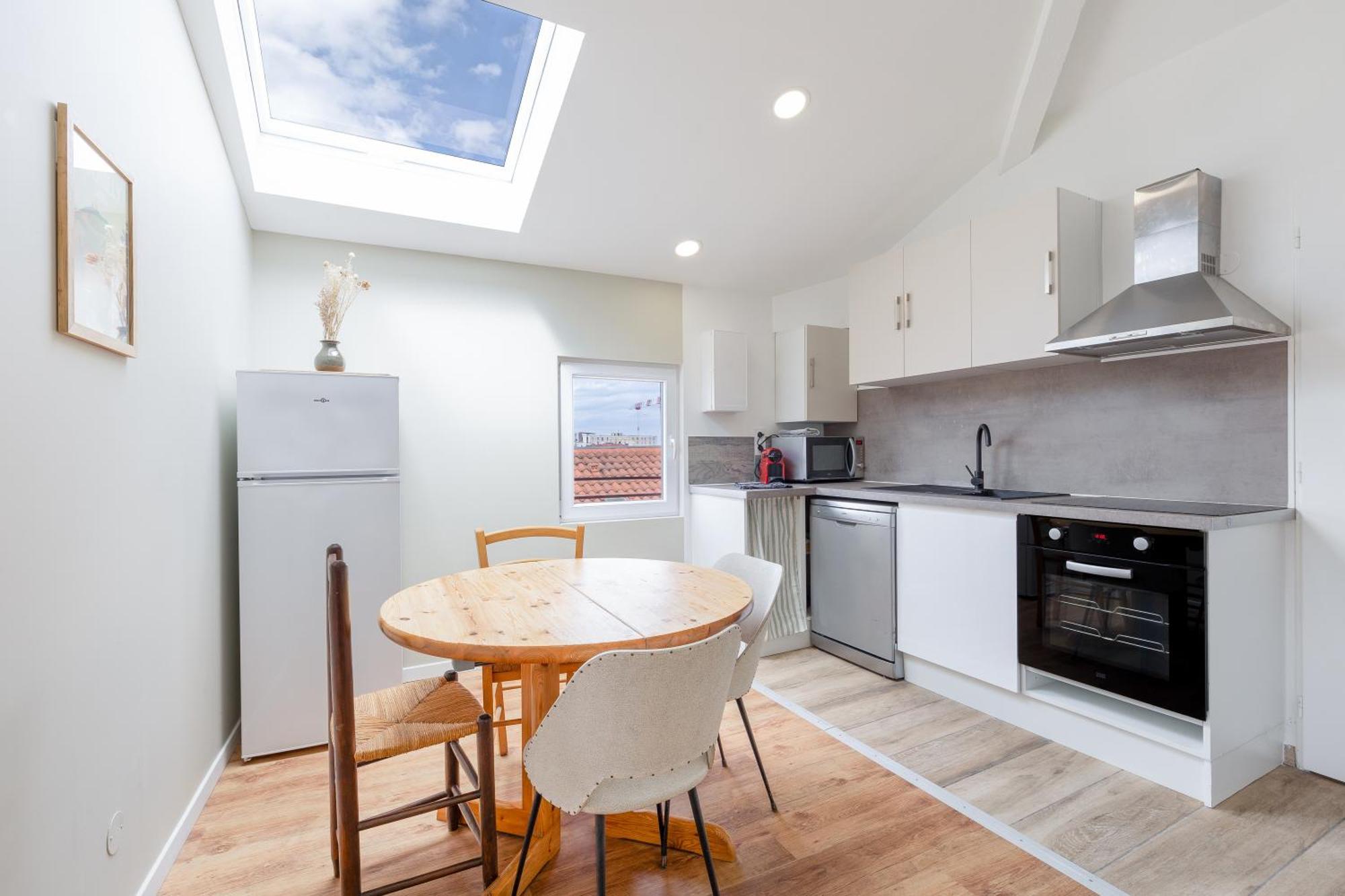 Appartement Climatise 2 Chambres Villefranche-sur-Saone Exterior photo
